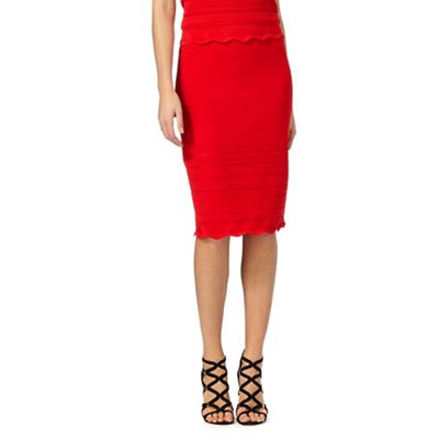 Red scallop stretch skirt